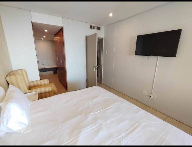 2 BEDROOM APARTMENT TO LET IN POINT WATERFRONT